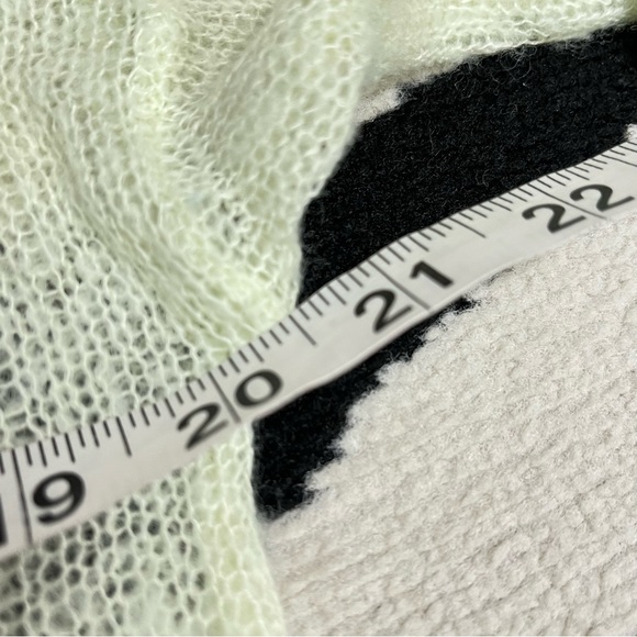 Wildfox Captain Roadie Sour Lime Pullover Size XS - Picture 9 of 11